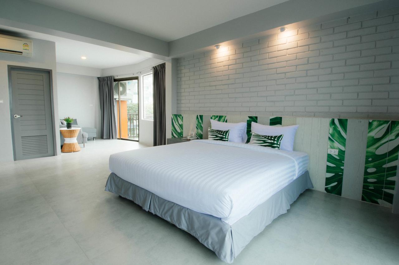 The Pat Hotel Jomtien Beach Exterior foto